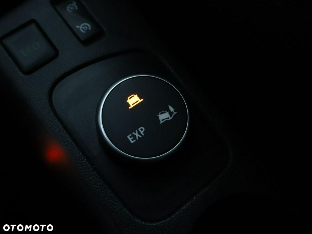 Renault Captur 1.2 Energy TCe XMOD EDC - 28