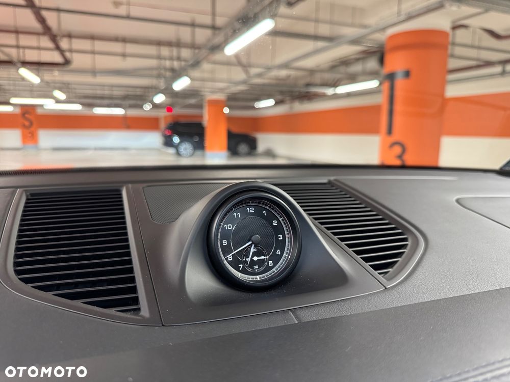 Porsche Macan Standard - 27