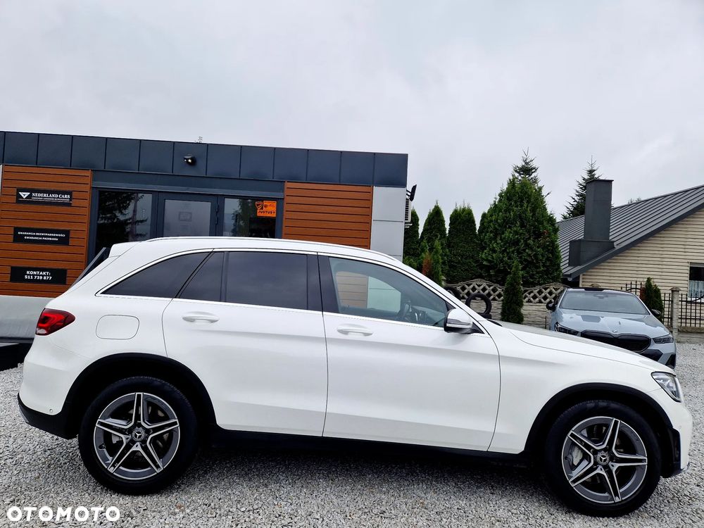 Mercedes-Benz GLC - 29