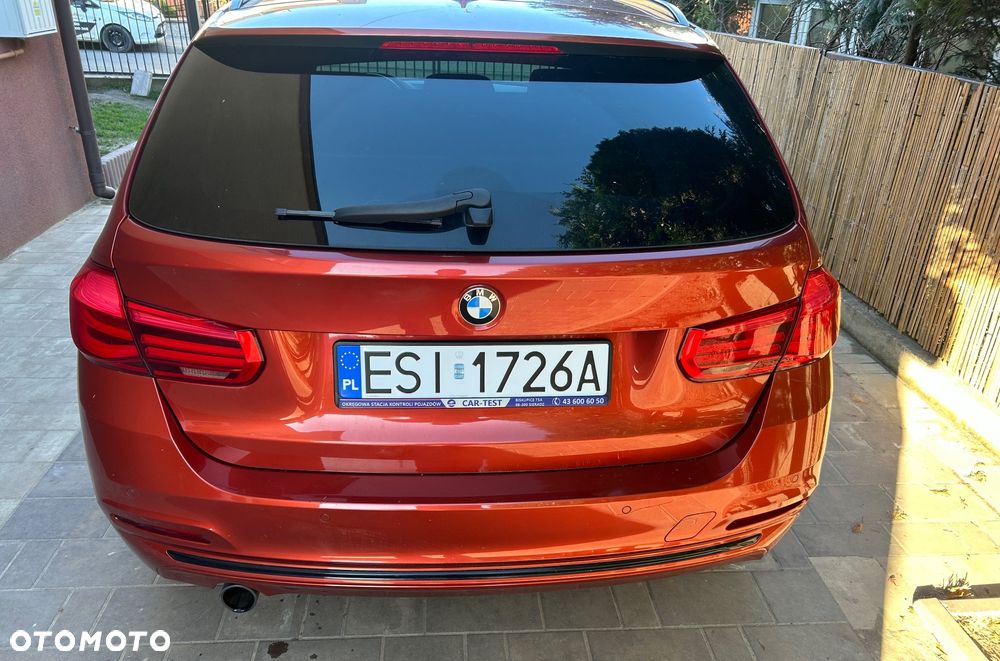 BMW Seria 3 318i - 10