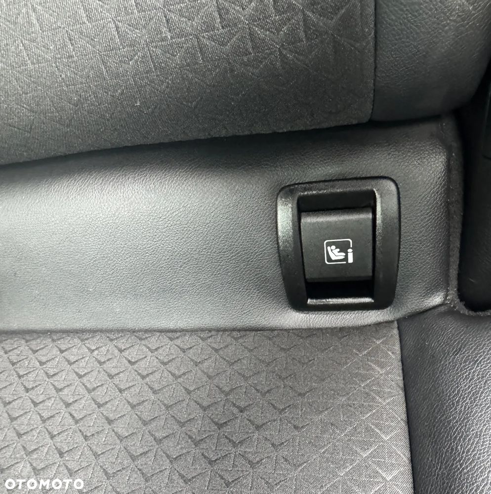 Nissan Juke 1.6 Hybrid N-Connecta AMT - 29