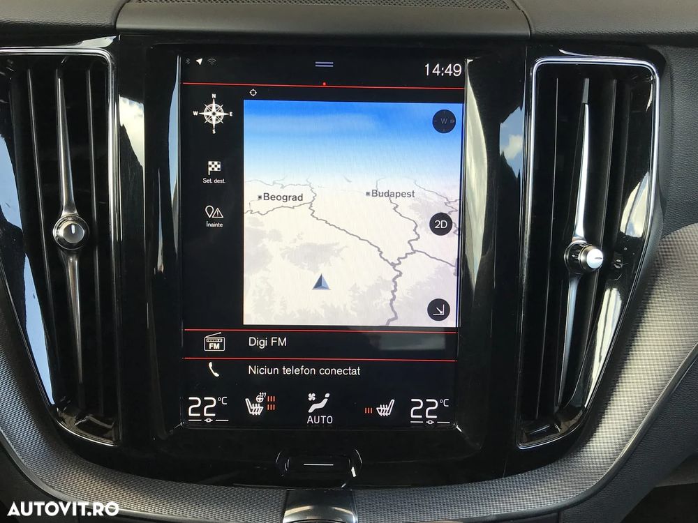Volvo XC 60 D4 R-Design - 29