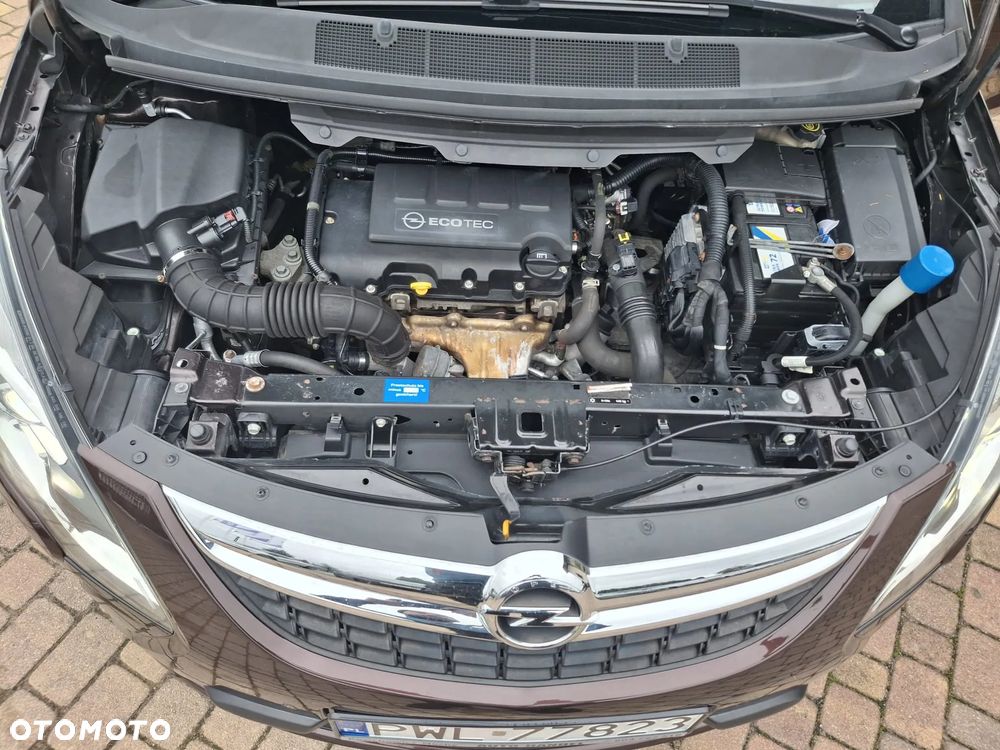 Opel Zafira 1.4 T Elite - 27