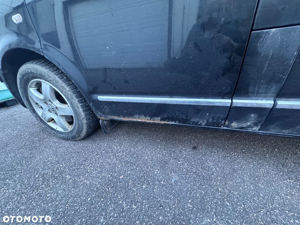 Volkswagen Multivan - 13