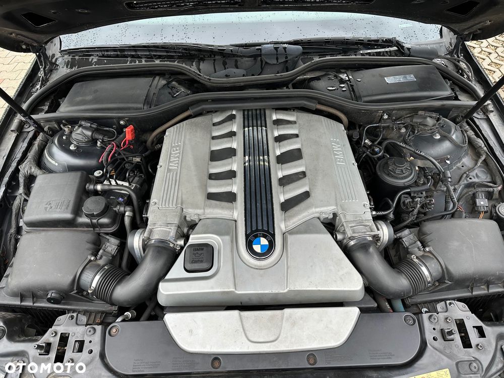 BMW Seria 7 - 8
