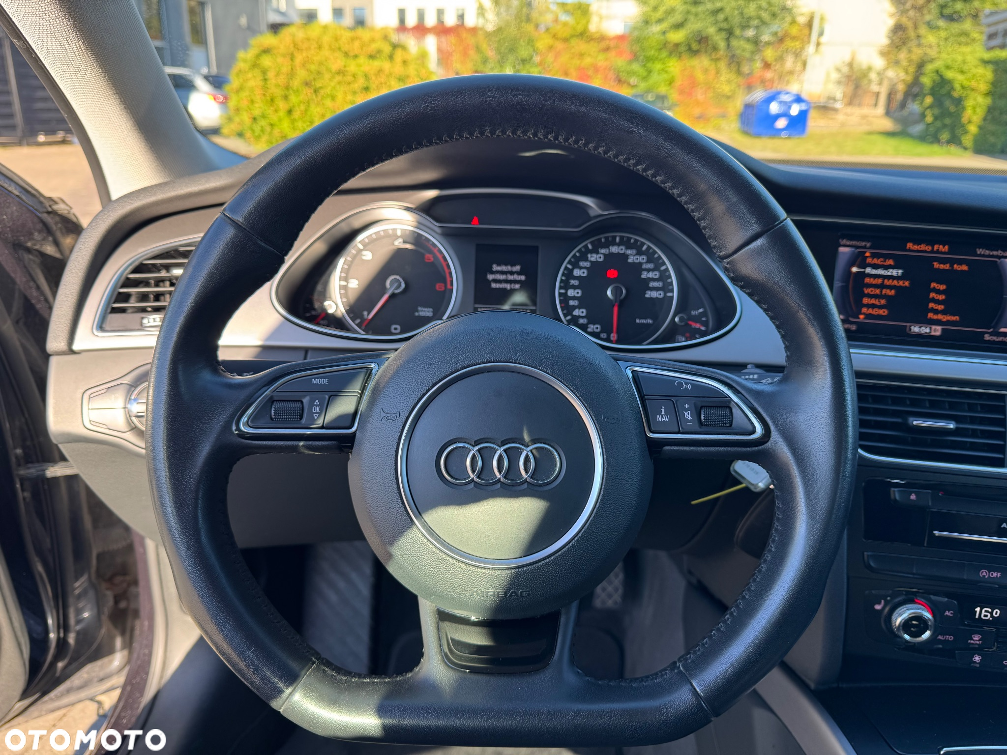 Audi A4 Avant 2.0 TDI - 28