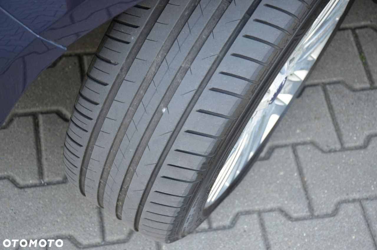 Ford Mondeo - 4