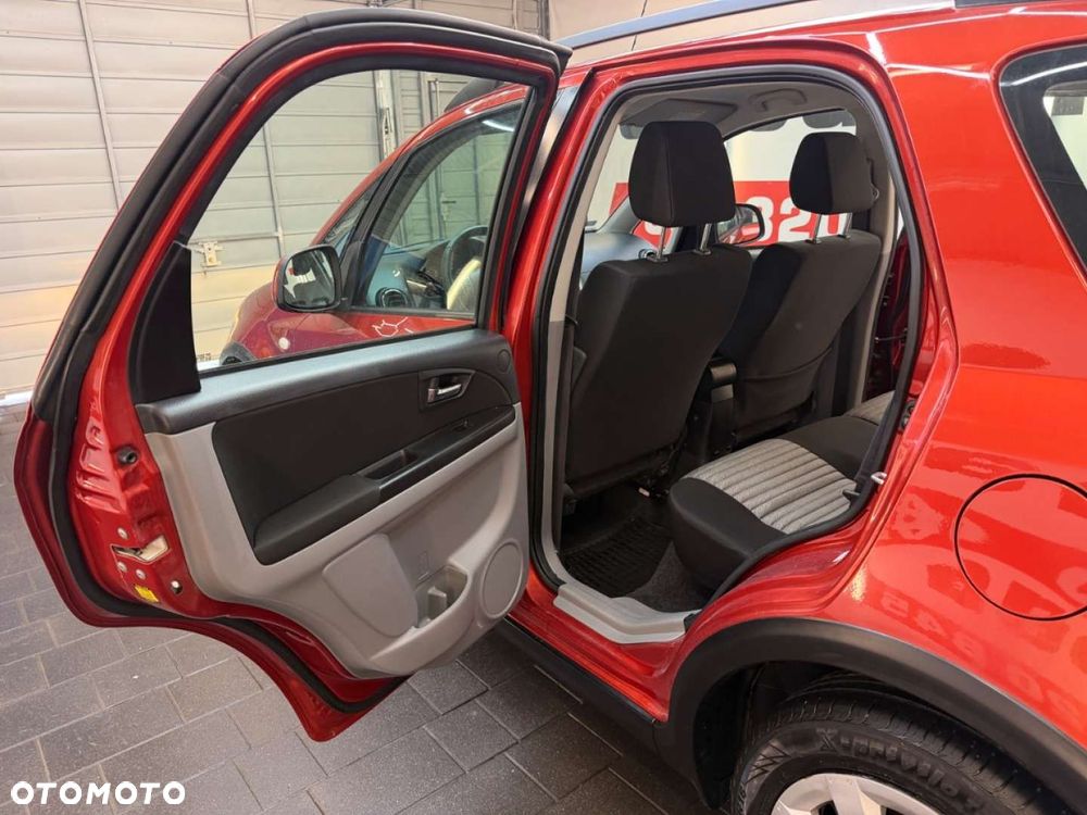 Suzuki SX4 - 27