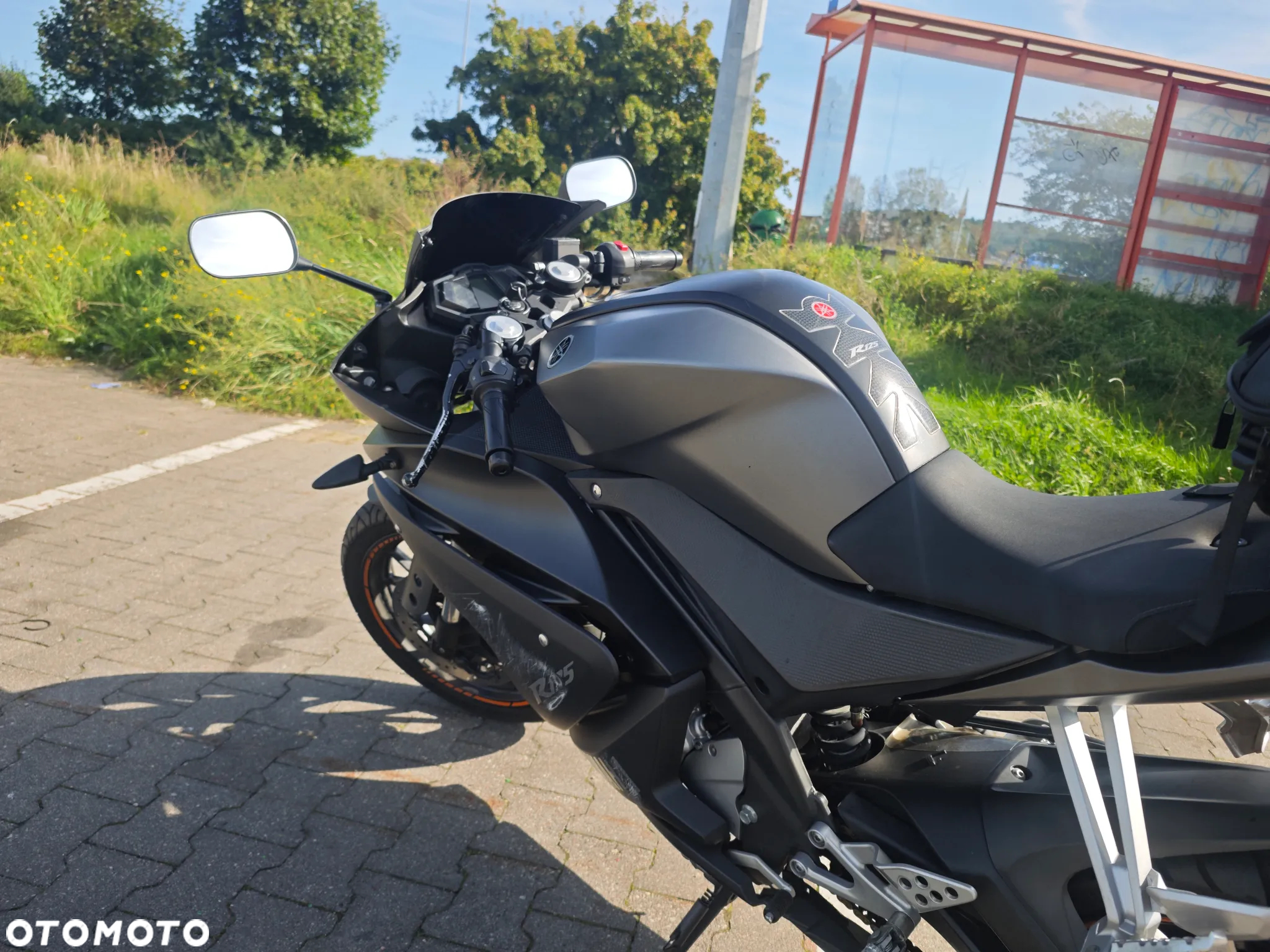 Yamaha YZF - 10