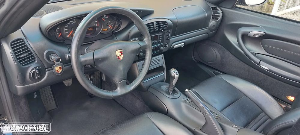 Porsche 911 (996) Carrera - 10
