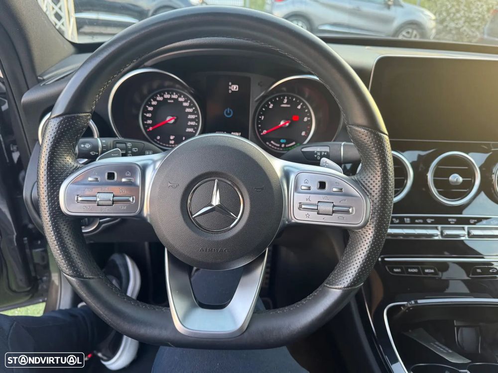 Mercedes-Benz C 300 de AMG Line - 19