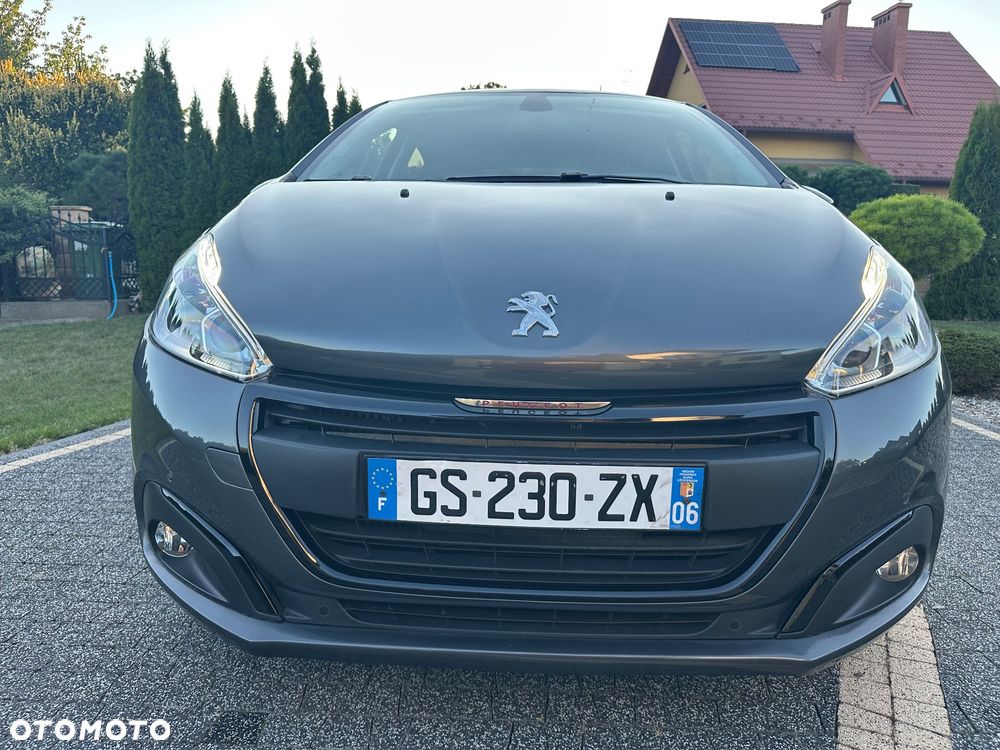 Peugeot 208 PureTech 130 EAT8 GT Pack - 2