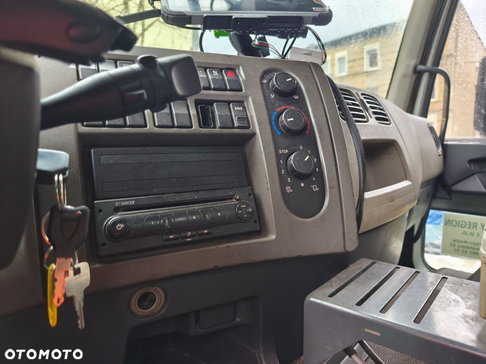 Renault Premium 380 6X2 - 30