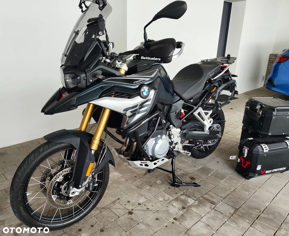 BMW F - 26