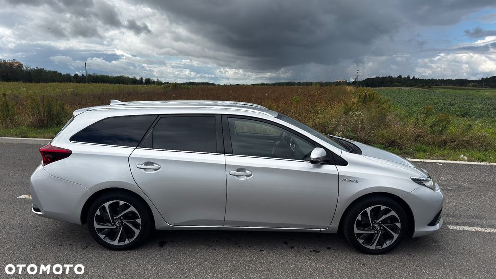 Toyota Auris 1.8 VVT-i Hybrid Automatik Touring Sports Comfort - 4