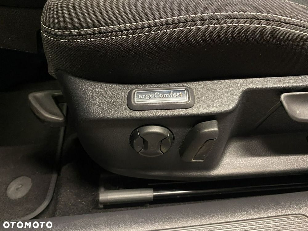 Volkswagen Passat Variant - 15