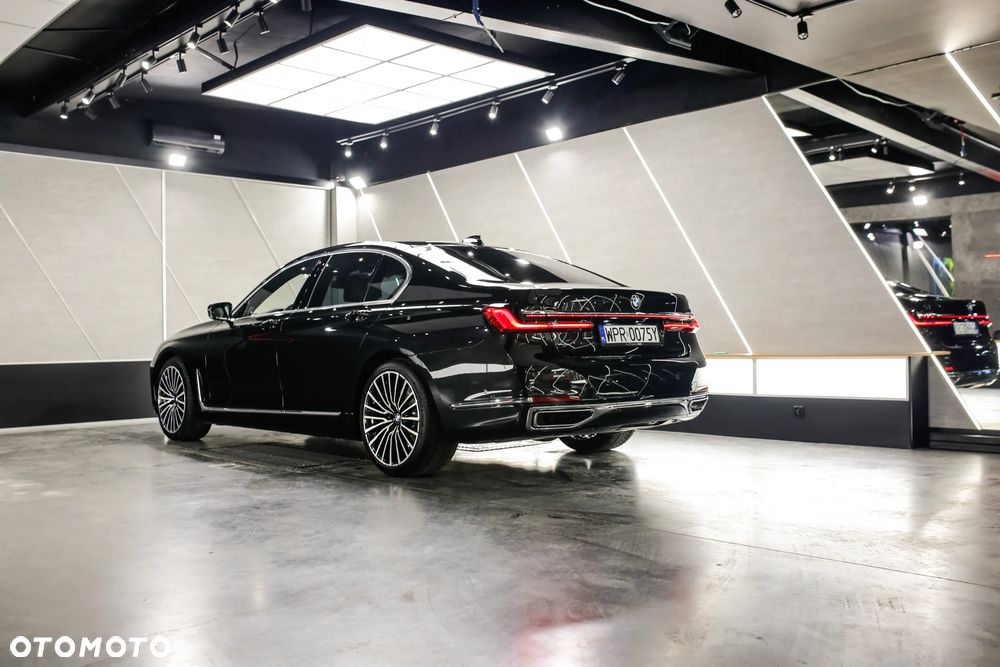BMW Seria 7 750d xDrive sport - 4