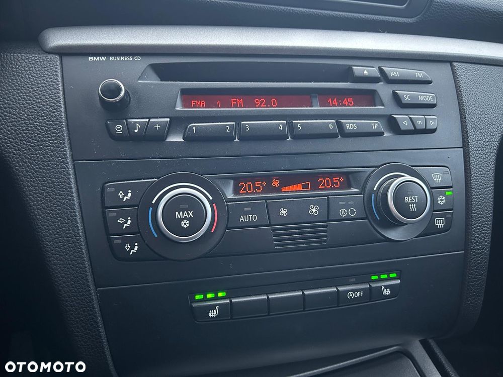 BMW Seria 1 118d - 15