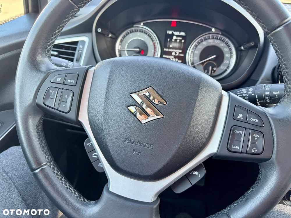 Suzuki S-Cross 1.4 BoosterJet Hybrid Comfort - 15