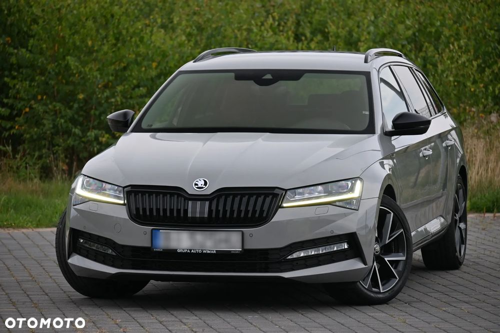 Skoda Superb 2.0 TDI SCR 4x4 Sportline DSG - 10