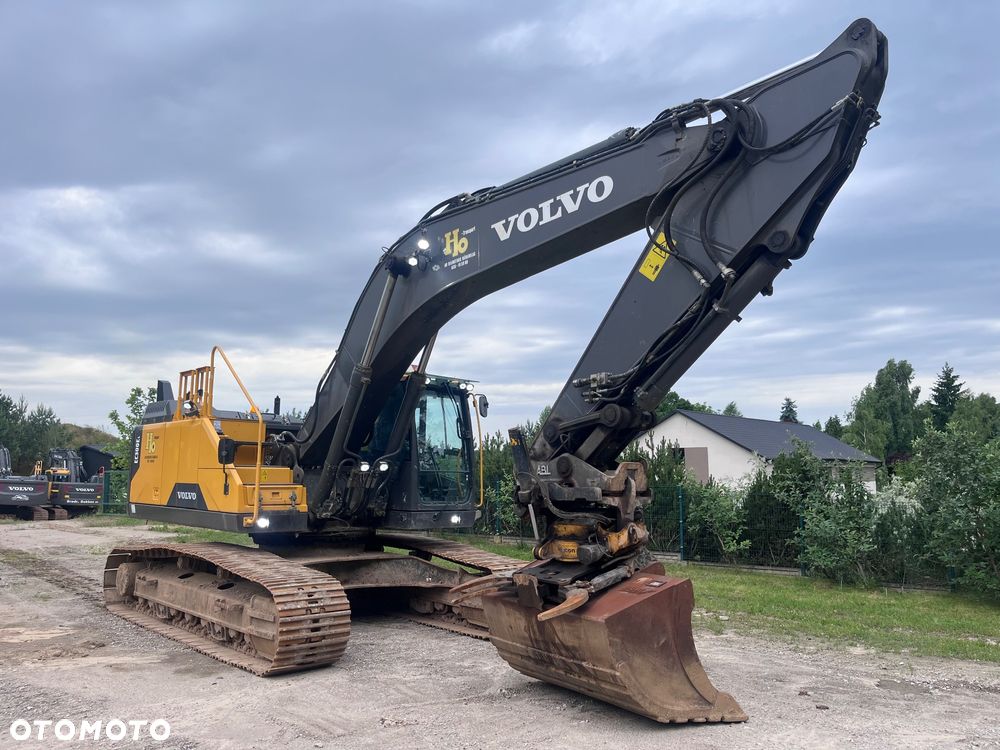 Volvo EC300EL - 9