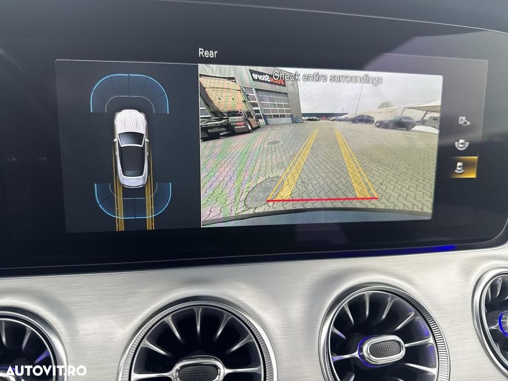 Mercedes-Benz E - 16