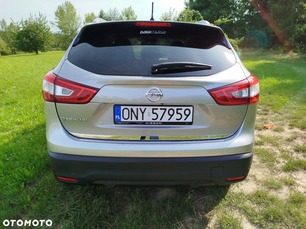 Nissan Qashqai 1.2 DIG-T Tekna EU6 - 7