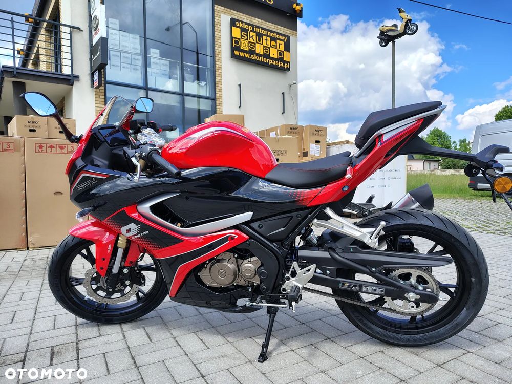 QJMOTOR SRK 125R - 7