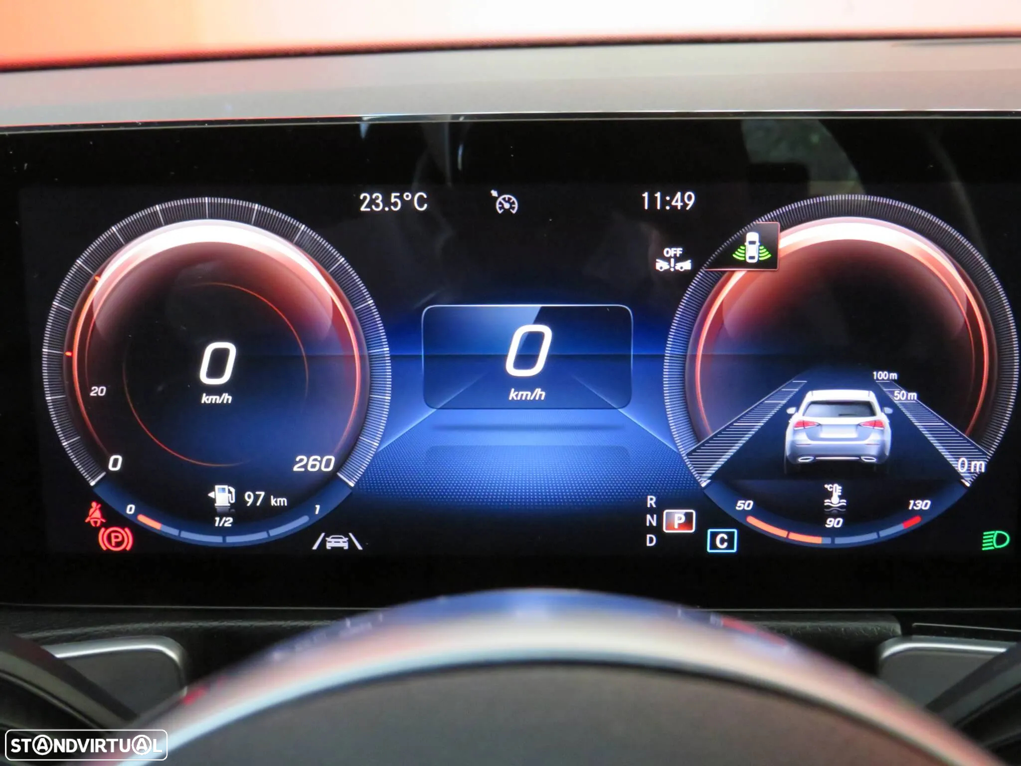 Mercedes-Benz GLB 200 d AMG Line - 23