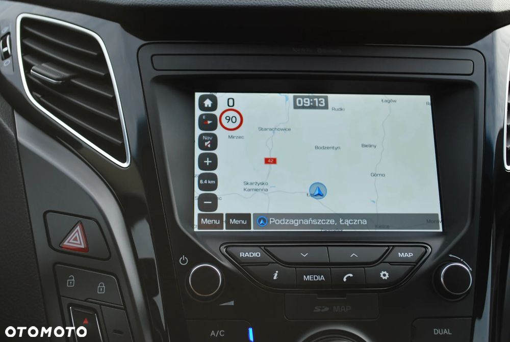 Hyundai i40 Kombi 2.0 Automatik Premium - 33