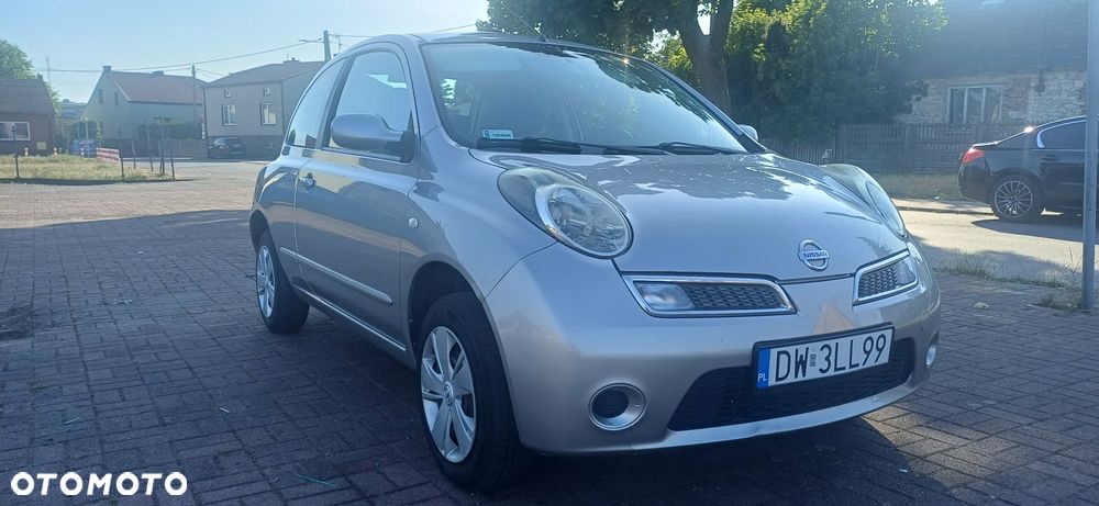 Nissan Micra - 2