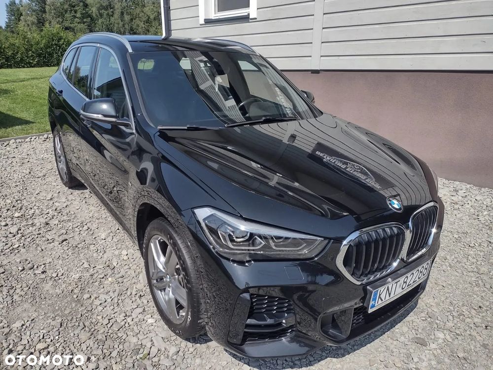 BMW iX1 - 1