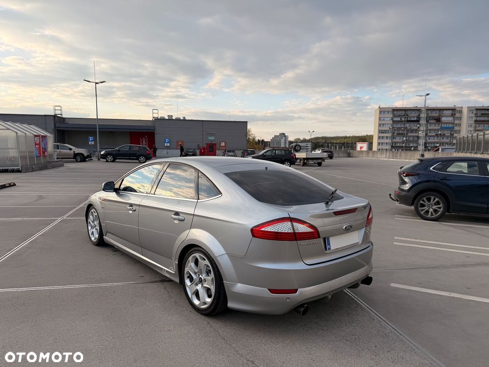Ford Mondeo 2.5 Titanium S - 6