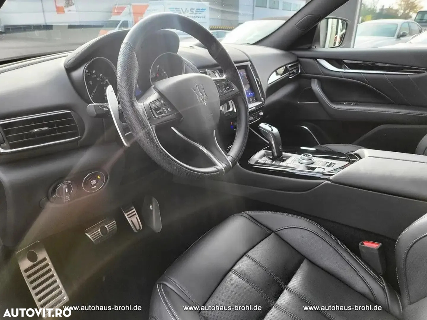 Maserati Levante S Q4 GranSport - 8