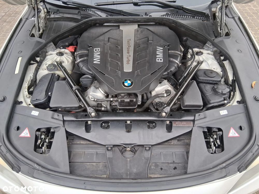BMW Seria 7 750Li xDrive - 40