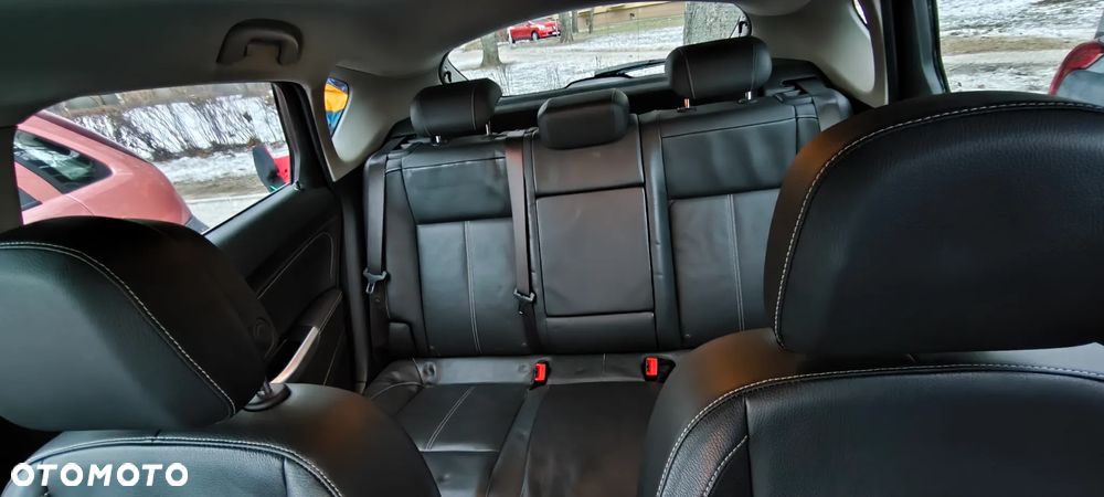 Opel Astra 1.6 Turbo Cosmo - 14