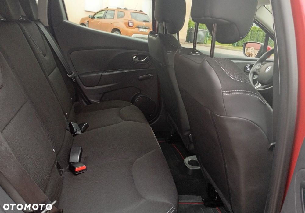 Renault Clio - 16