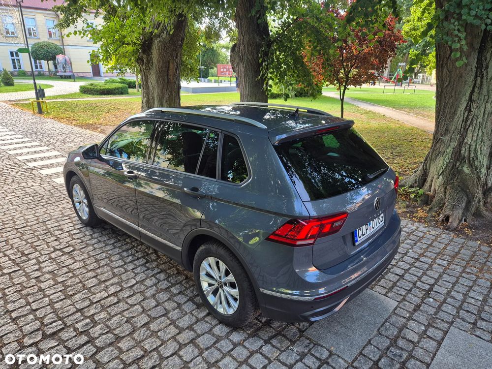 Volkswagen Tiguan - 38