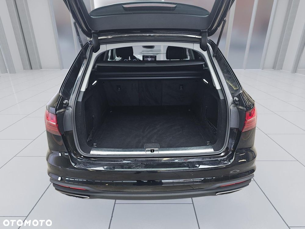 Audi A4 Avant 35 TDI mHEV S tronic - 19