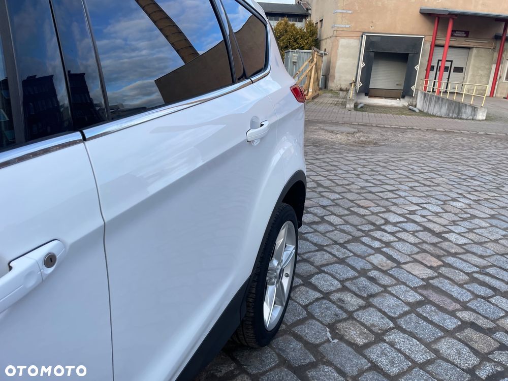 Ford Kuga 2.0 TDCi 4x4 Titanium - 13