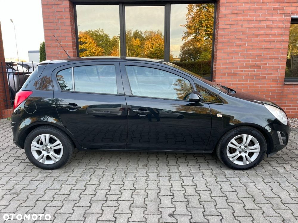 Opel Corsa 1.4 16V Navi - 24