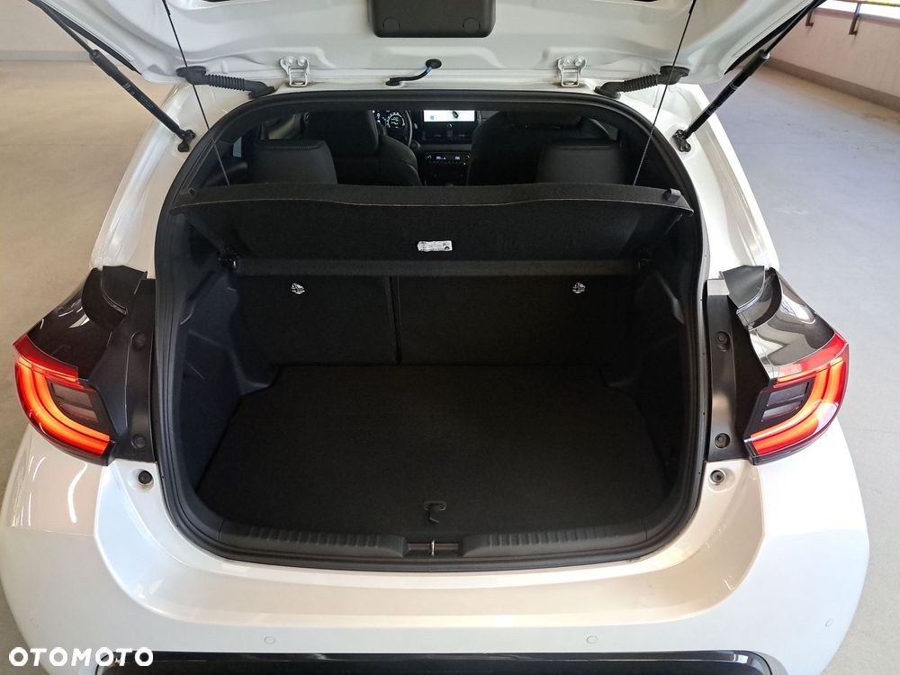Toyota Yaris Hybrid 1.5 Executive - 14