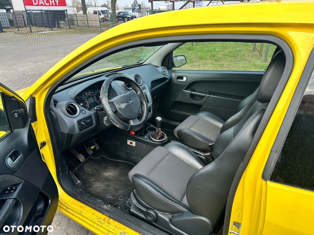 Ford Fiesta 1.6 TDCI Style - 10