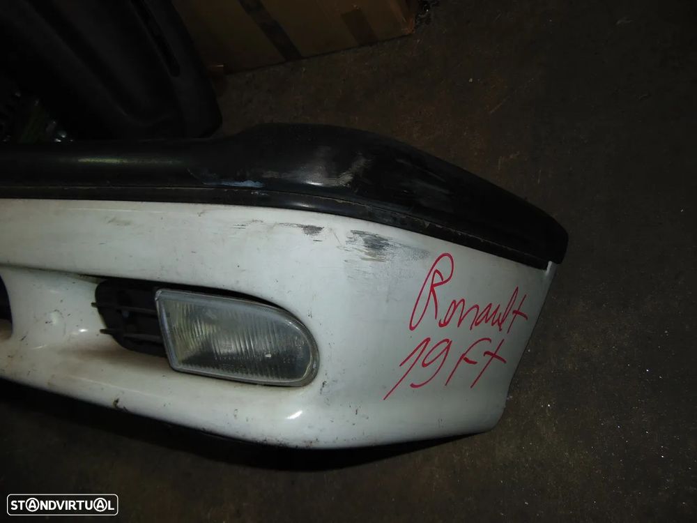 Renault 19 para-choques - 2