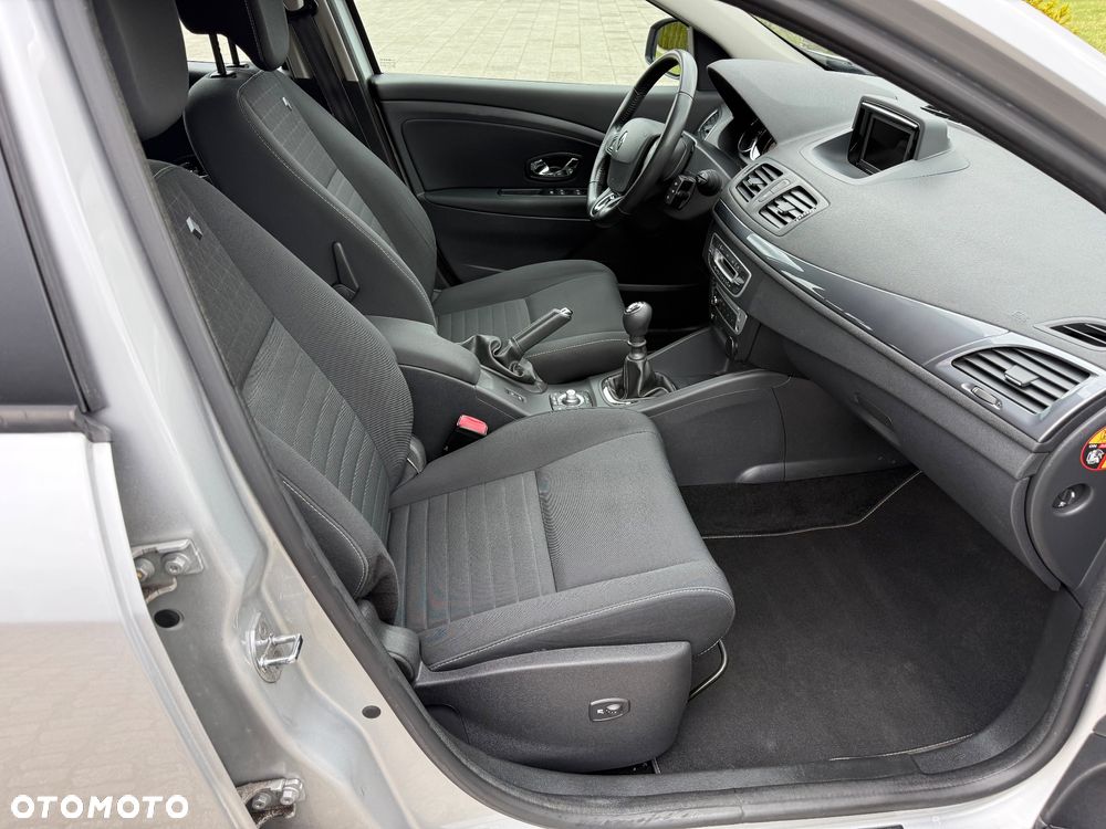 Renault Megane 1.6 16V 110 LIMITED - 16