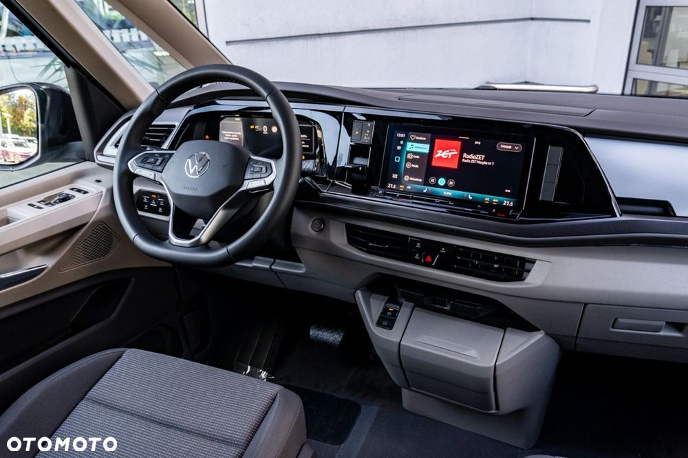 Volkswagen Multivan - 22