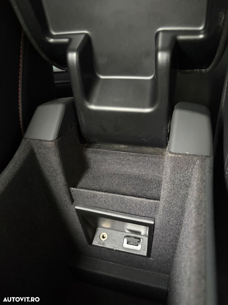 Volvo XC 60 D4AWD Kinetic - 11