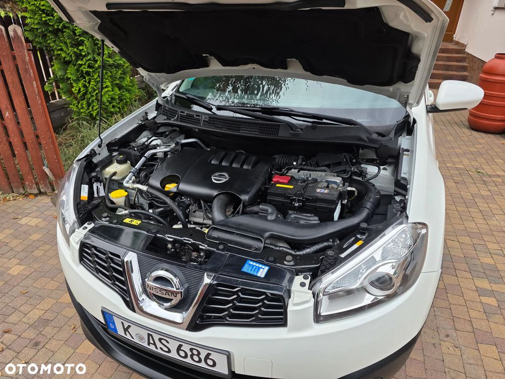 Nissan Qashqai 2.0 dCi DPF tekna - 41
