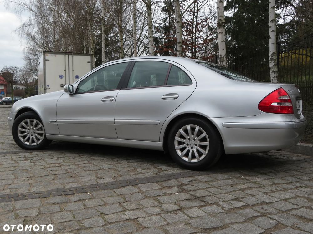 Mercedes-Benz Klasa E 320 Elegance - 9