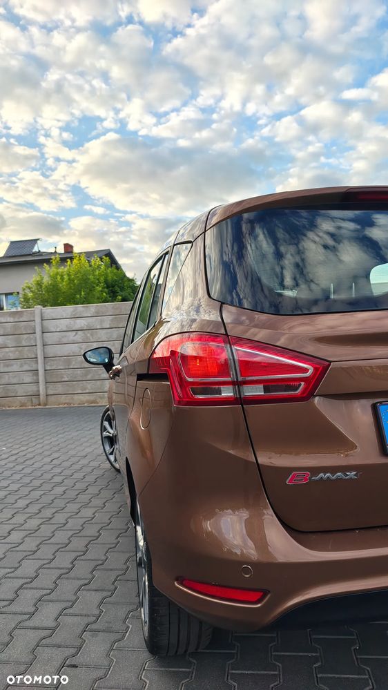 Ford B-MAX - 24